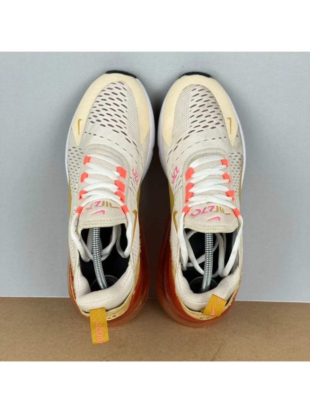 Nike Air Max 270 Guava Ice Cream Tint Athletic Shoes Womens 8.5 Mesh Low Top